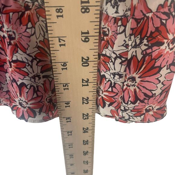 Cabi Women's Size Medium Floral Daisy Red Pink Ruffle Wrap Sleeveless Top - Picture 7 of 8